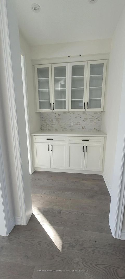 Photo 3 at 139 Dovedale Drive, Keswick South, Georgina
