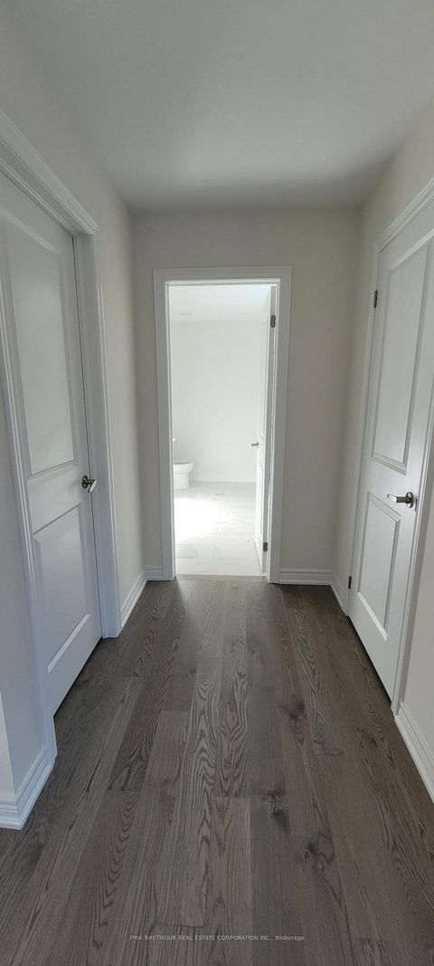 Photo 11 at 139 Dovedale Drive, Keswick South, Georgina