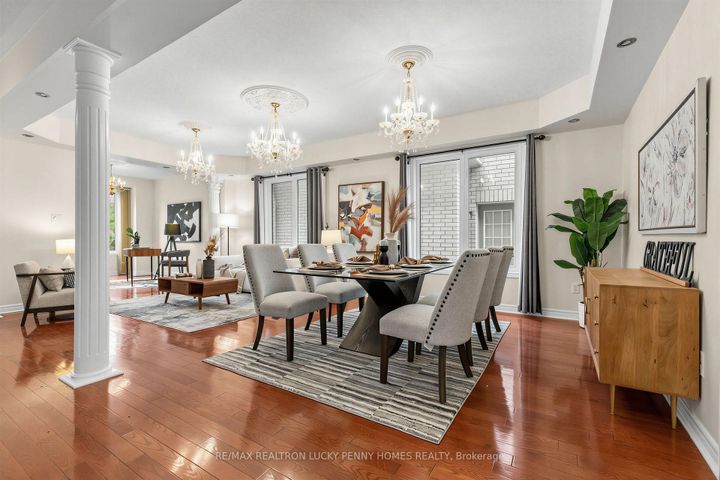 Photo 16 at 17 Coral Cove Court, Greensborough, Markham
