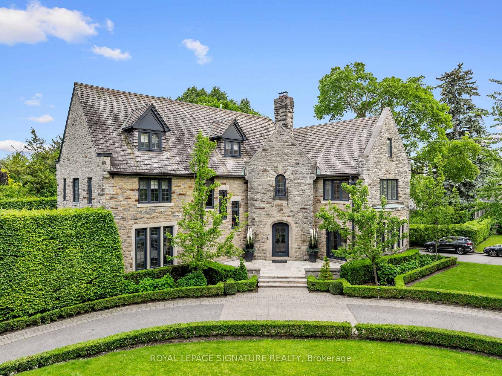 64 Old Forest Hill Road, Forest Hill South, Toronto 