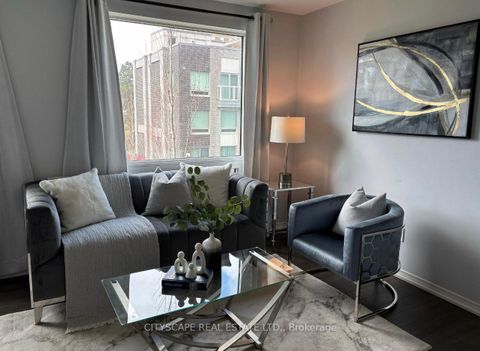 Photo 2 at 213 - 7 Applewood Lane, Etobicoke West Mall, Toronto