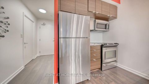 Photo 17 at 1808 - 62 Forest Manor Road, Henry Farm, Toronto