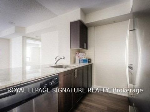 Photo 5 at 821 - 2 Eva Road, Etobicoke West Mall, Toronto