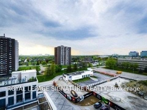 Photo 11 at 821 - 2 Eva Road, Etobicoke West Mall, Toronto