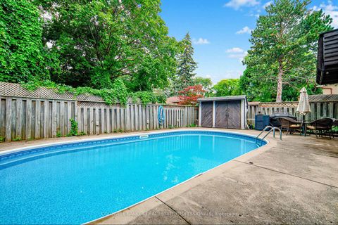 Photo 29 at 18 Tuna Court, Donalda, Toronto