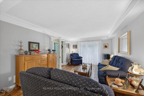 Photo 9 at 2767 Shering Crescent, Stroud, Innisfil