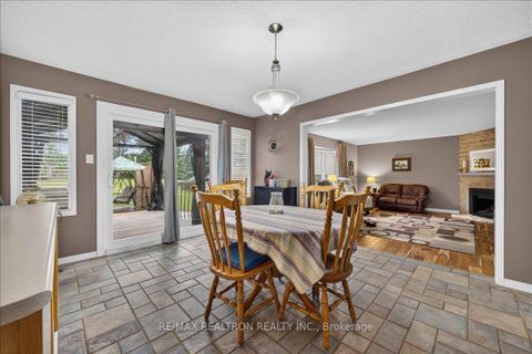 Photo 18 at 2767 Shering Crescent, Stroud, Innisfil