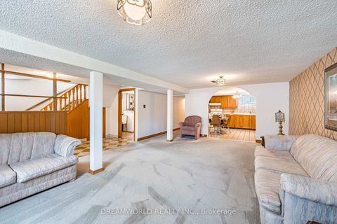 Photo 29 at 53 Compton Crescent, CFB, Toronto