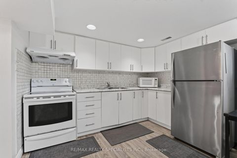 Photo 27 at 94 Eringate Drive, West Deane, Toronto