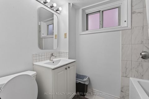 Photo 29 at 94 Eringate Drive, West Deane, Toronto