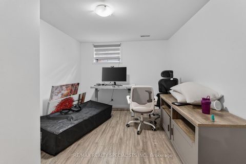 Photo 30 at 94 Eringate Drive, West Deane, Toronto