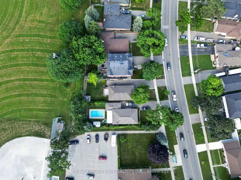 Photo 47 at 94 Eringate Drive, West Deane, Toronto