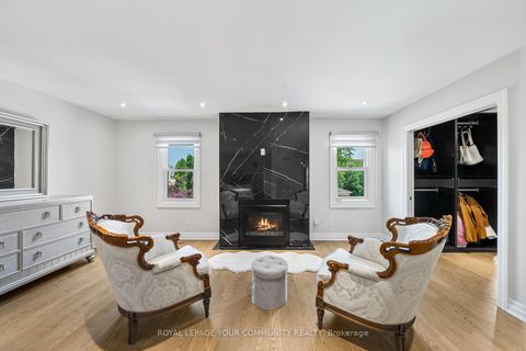 Photo 20 at 42 Oatlands Crescent, Mill Pond, Richmond Hill