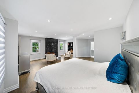 Photo 21 at 42 Oatlands Crescent, Mill Pond, Richmond Hill