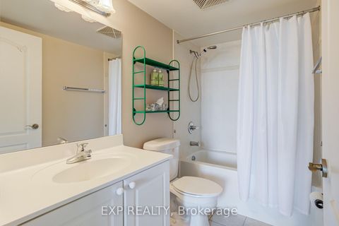 Photo 11 at 707 - 2088 Lawrence Avenue W, Weston, Toronto