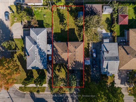Photo 2 at 360 Melrose Street, Mimico, Toronto