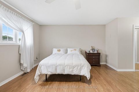 Photo 16 at 21 Silvercreek Crescent, Ardagh, Barrie
