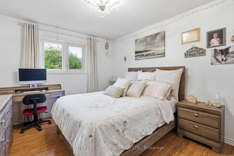 Photo 20 at 21 Silvercreek Crescent, Ardagh, Barrie