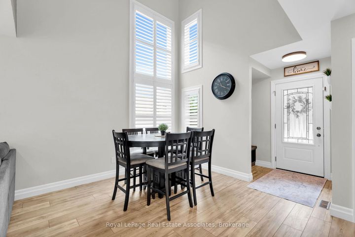 Photo 6 at 22 Mccullough Crescent, Georgetown, Halton Hills