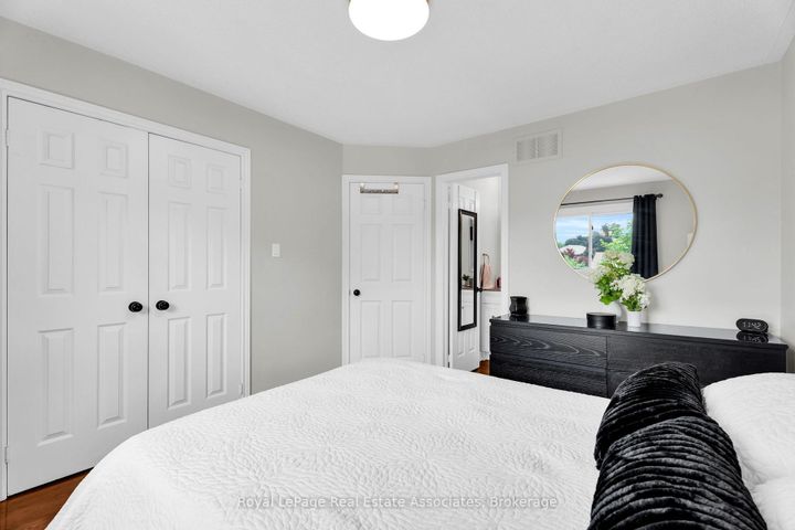 Photo 18 at 22 Mccullough Crescent, Georgetown, Halton Hills