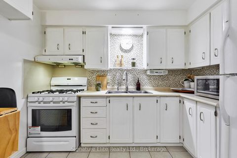 Photo 18 at 10 - 331 Military Trail, Morningside, Toronto