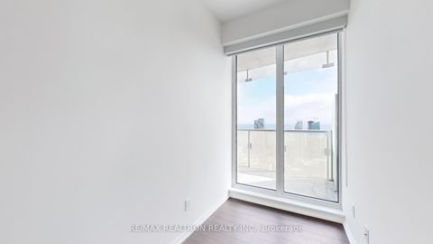 Photo 21 at 5905 - 197 Yonge Street, Yonge Corridor, Toronto