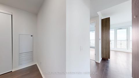 Photo 25 at 5905 - 197 Yonge Street, Yonge Corridor, Toronto