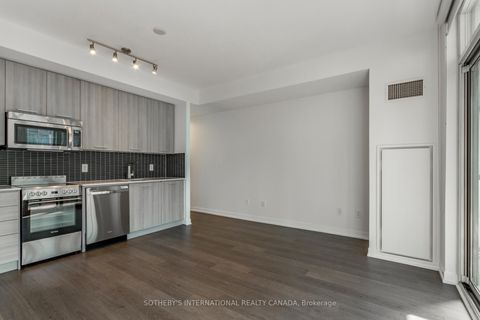 Photo 15 at 713 - 105 George Street, Moss Park, Toronto