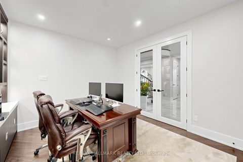 Photo 12 at 63 Willett Crescent, Mill Pond, Richmond Hill