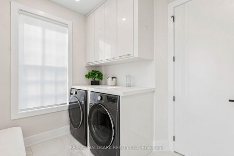 Photo 14 at 63 Willett Crescent, Mill Pond, Richmond Hill
