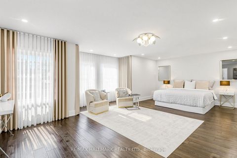Photo 16 at 63 Willett Crescent, Mill Pond, Richmond Hill