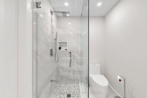 Photo 23 at 63 Willett Crescent, Mill Pond, Richmond Hill