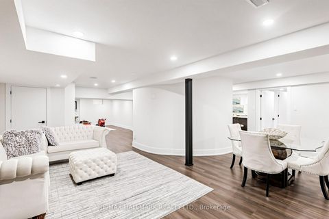 Photo 31 at 63 Willett Crescent, Mill Pond, Richmond Hill