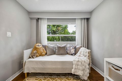 Photo 17 at 34 Rustywood Drive, Donalda, Toronto
