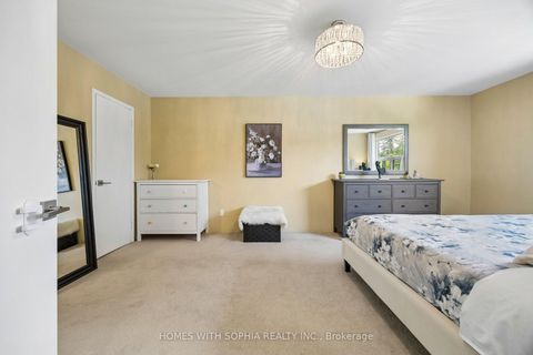 Photo 31 at 34 Rustywood Drive, Donalda, Toronto