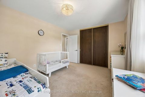 Photo 37 at 34 Rustywood Drive, Donalda, Toronto