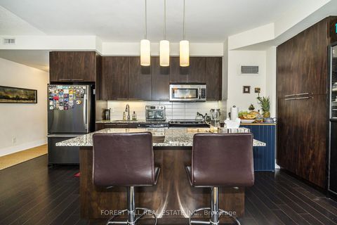 Photo 5 at 1821 - 70 Roehampton Avenue, Mount Pleasant West, Toronto