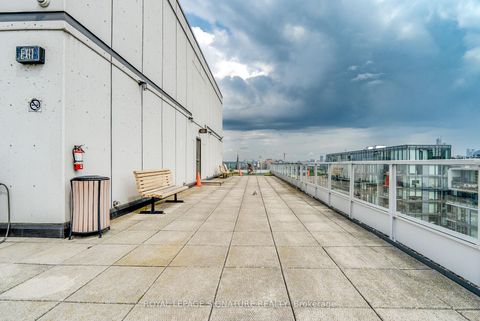 Photo 28 at 403 - 700 King Street W, Niagara, Toronto