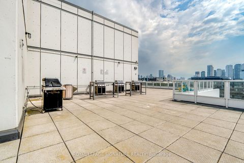 Photo 29 at 403 - 700 King Street W, Niagara, Toronto