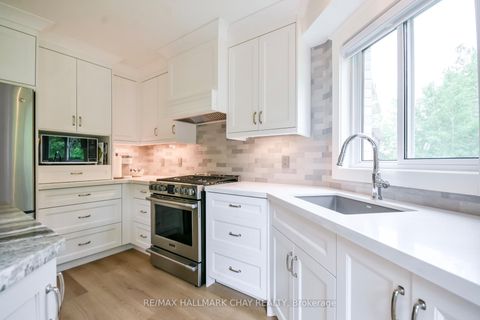 Photo 14 at 1 Hawkins Drive, Ardagh, Barrie