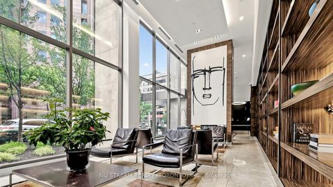 Photo 3 at 4407 - 38 Grenville Street, Bay Street Corridor, Toronto