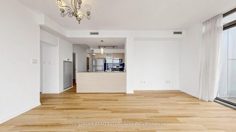 Photo 10 at 4407 - 38 Grenville Street, Bay Street Corridor, Toronto