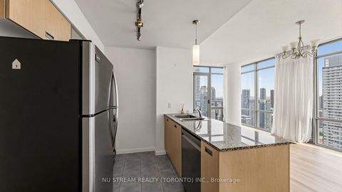 Photo 13 at 4407 - 38 Grenville Street, Bay Street Corridor, Toronto