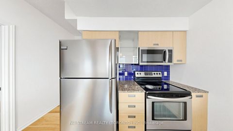 Photo 15 at 4407 - 38 Grenville Street, Bay Street Corridor, Toronto