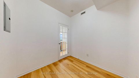 Photo 20 at 4407 - 38 Grenville Street, Bay Street Corridor, Toronto