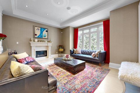 Photo 3 at 377 Brooke Avenue, Nortown, Toronto