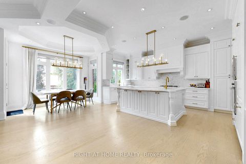 Photo 7 at 377 Brooke Avenue, Nortown, Toronto