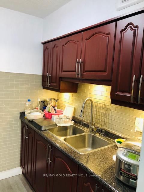 Photo 2 at 814 - 50 Lotherton Parkway, Glen Park, Toronto