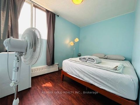 Photo 6 at 814 - 50 Lotherton Parkway, Glen Park, Toronto