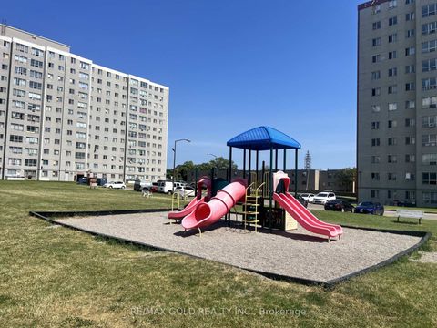Photo 16 at 814 - 50 Lotherton Parkway, Glen Park, Toronto